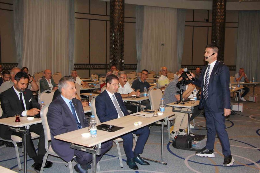 Mersin’de Yerel Basın Çalıştayı Düzenlendi