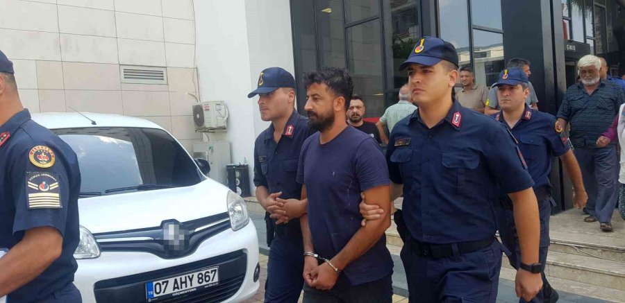Antalya’da 3 Turistin Öldüğü Safari Kazasında Otomobil Sürücüsü Tutuklandı