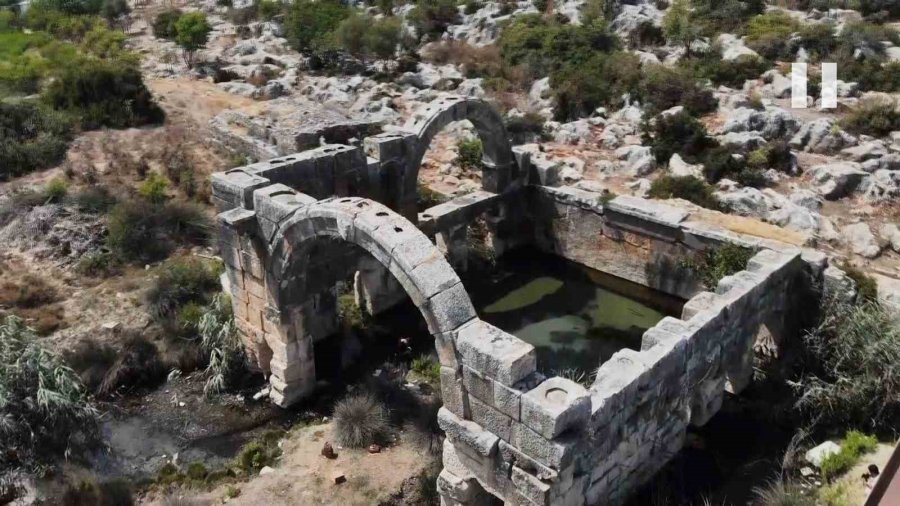 2 Bin Yıllık Tarihi Su Yapısı Yüzülerek Gezilebilecek Arkeopark Olmayı Bekliyor