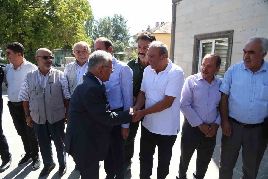 Başkan Büyükkılıç, Tomarza’da Muhtarlarla Buluştu