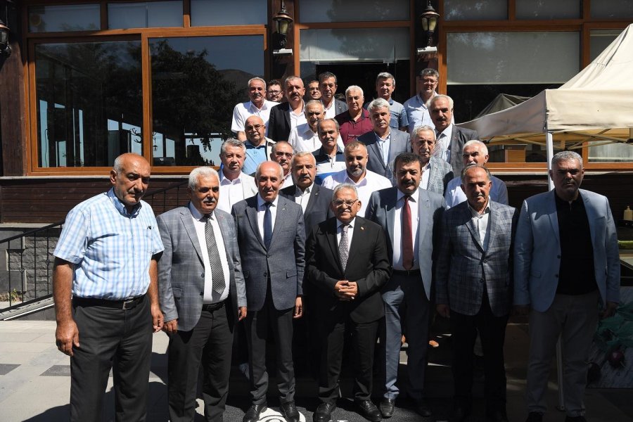 Başkan Büyükkılıç, 41 Esnaf Odası Başkanı İle Bir Araya Geldi