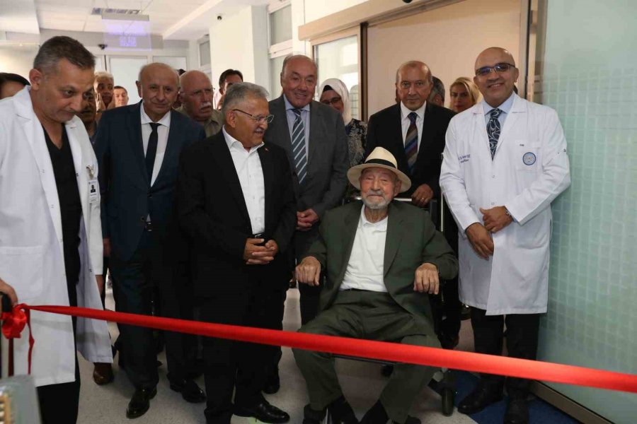 Başkan Büyükkılıç’tan Hayırsever Özderici Ailesine Özel Teşekkür