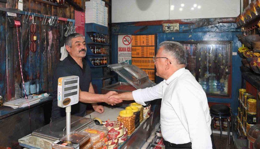 Başkan Büyükkılıç’tan Esnaf Ziyareti