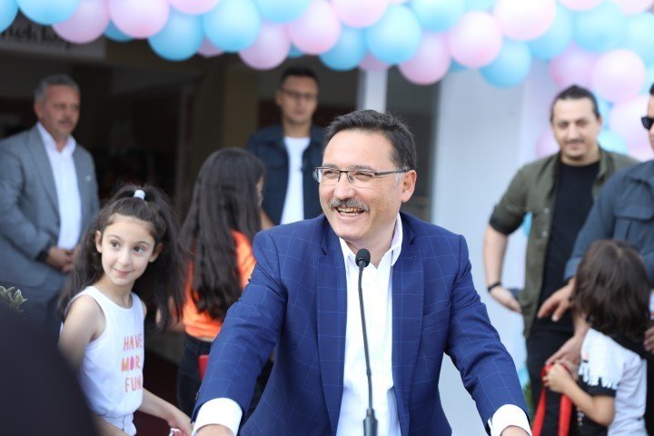 Vali Çiçek, İlçe Ziyaretlerine Devam Ediyor