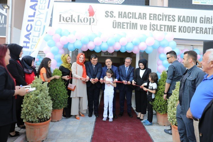 Vali Çiçek, İlçe Ziyaretlerine Devam Ediyor