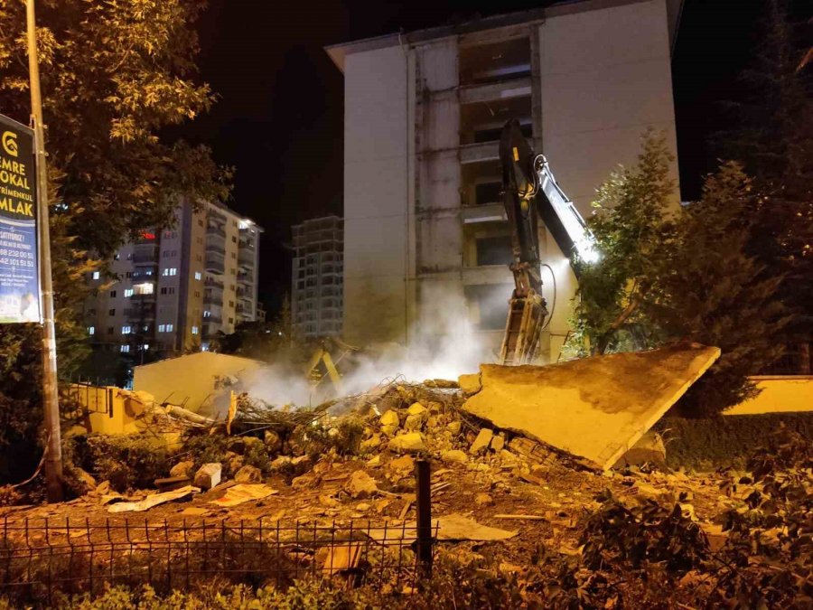 Niğde’de Faciadan Dönüldü: 1 Kişi Yaralandı