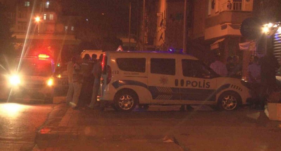 Markette Tabancayla Vurulan Şahıs Yaralandı