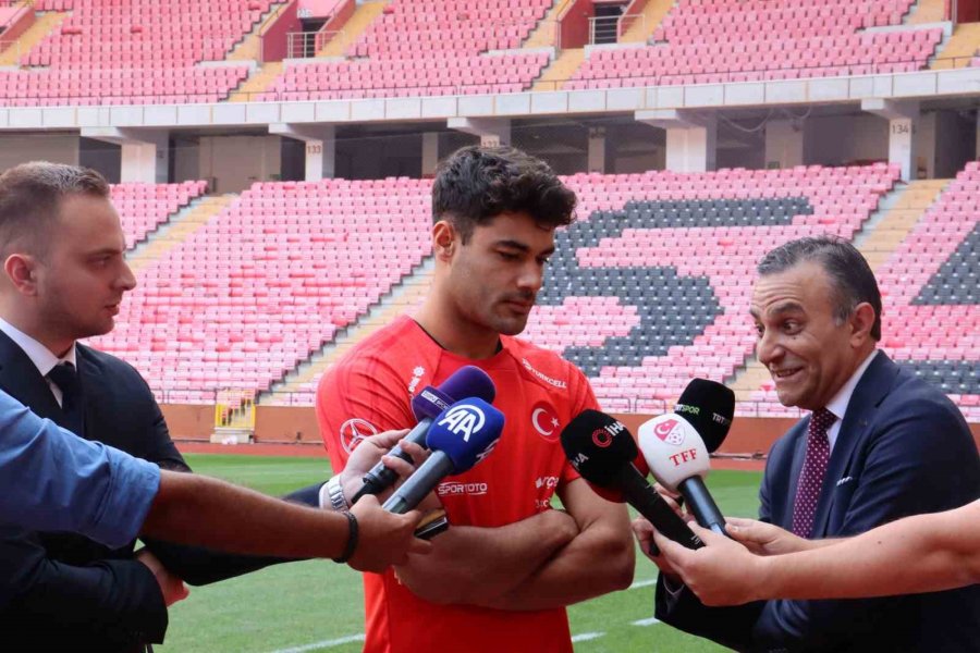 Ozan Kabak: "her Şey Bitmiş Değil"