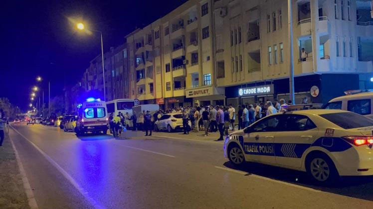 Yaya Geçidinde Otomobilin Çarptığı Yaşlı Adam Hayatını Kaybetti