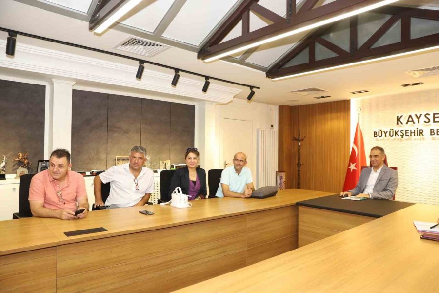 Büyükşehir Belediyesi İle Jeoloji Mühendisleri İstişare Yaptı