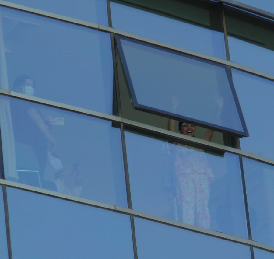 Lösemiyi Atlatan Çocuklardan Tedavi Gören Arkadaşlarına Sürpriz