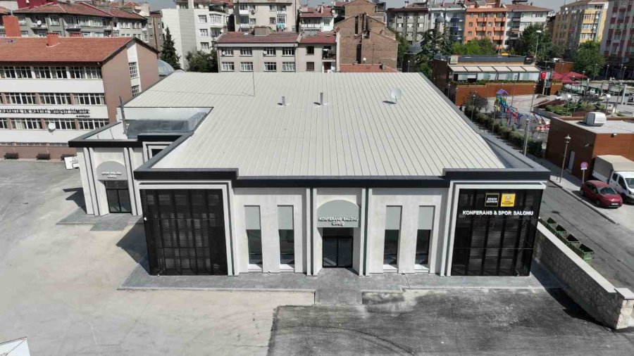 Konya Lisesi Konferans Ve Spor Salonu Hizmete Açıldı