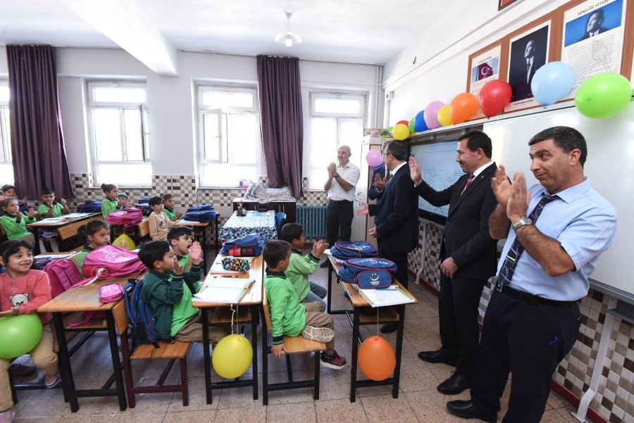 Başkan Kılca: “ilkokul 1. Sınıftan Üniversiteye Kadar Tüm Öğrencilerimizi Destekliyoruz”