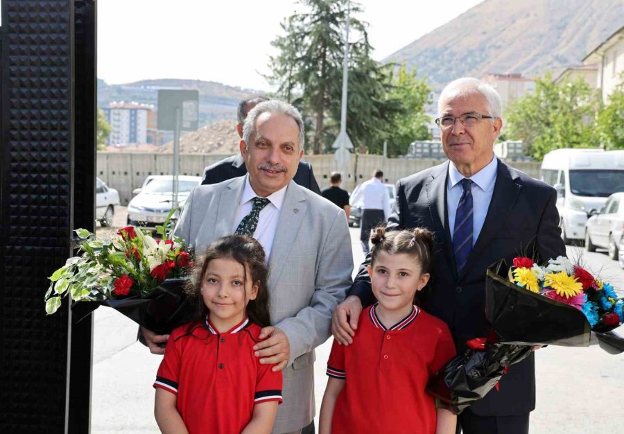 Başkan Yalçın: “ikinci Yüzyılın Yöneticilerisiniz”