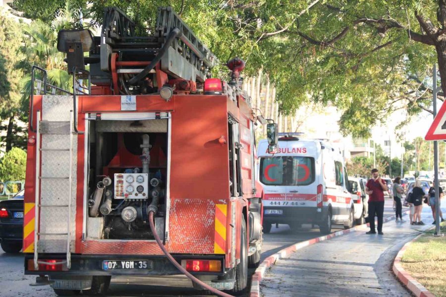 Antalya’da Falezlerde Yangın Paniği
