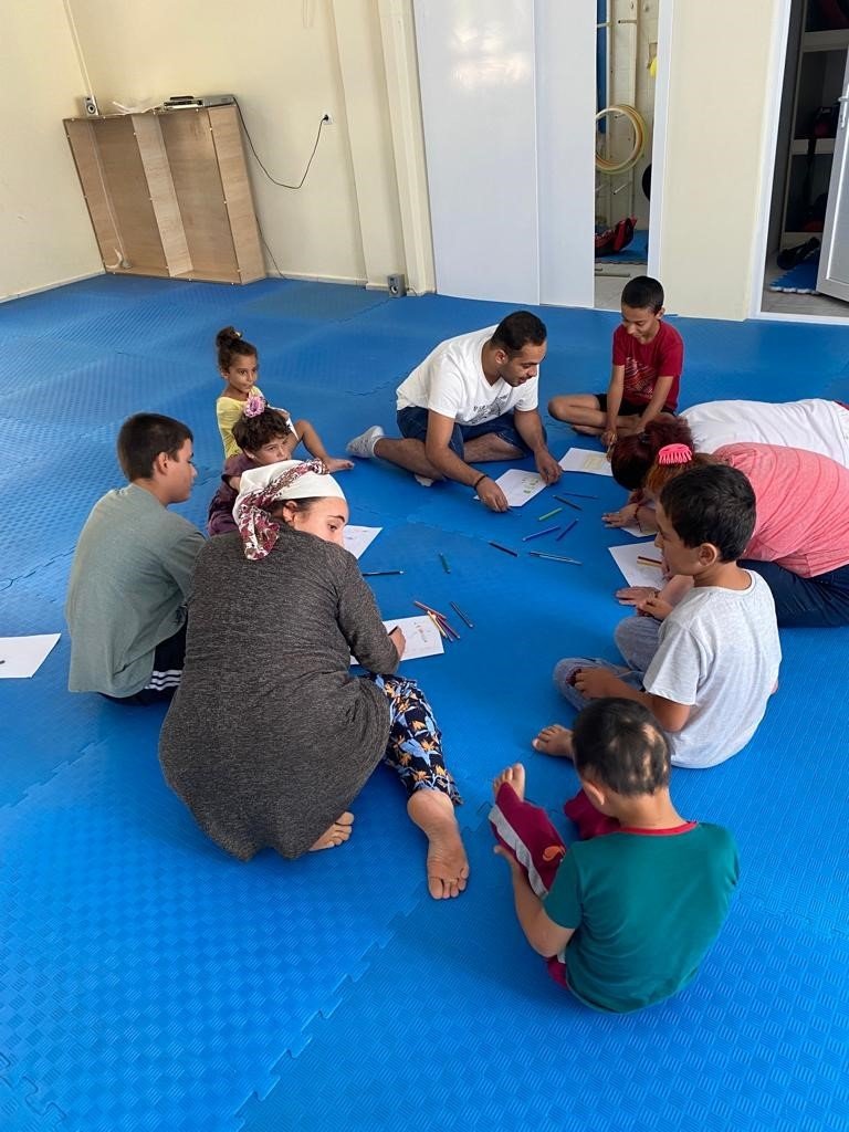 Kemer Belediyesi Hastaların Yanında Olmaya Devam Ediyor