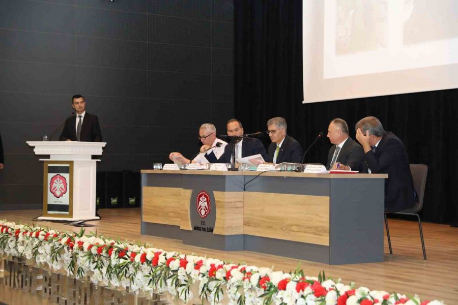 Niğde’de Okul Güvenliği Toplantısı Yapıldı