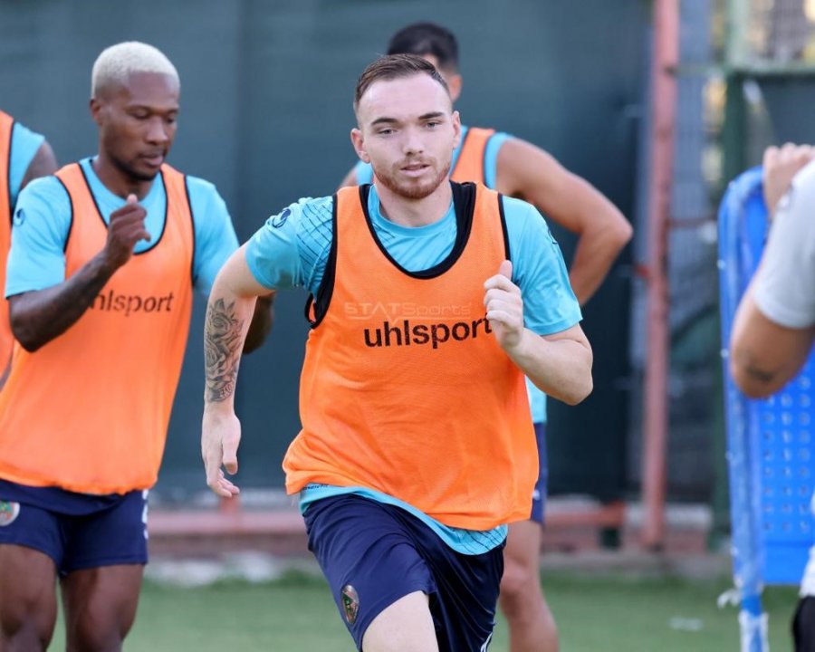 Alanyaspor’un Kasımpaşa Mesaisi Sürüyor