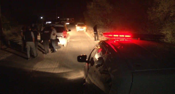 Kavga İhbarına Giden Polis Ekibine Ateş Açıldı