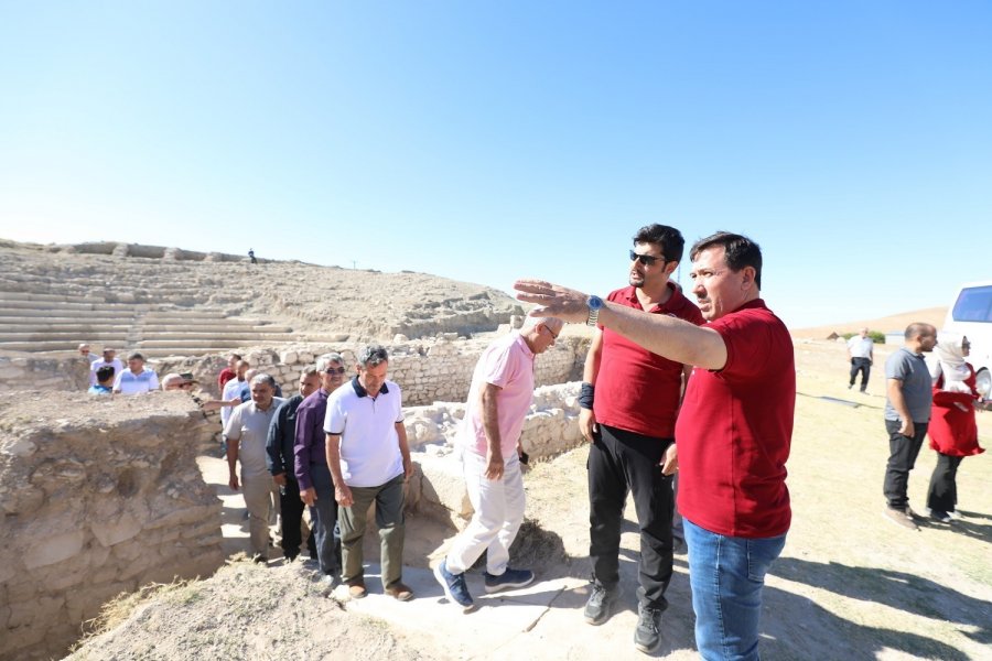 Savatra Antik Kenti Ve Obruk Hanı Turizme Değer Katacak