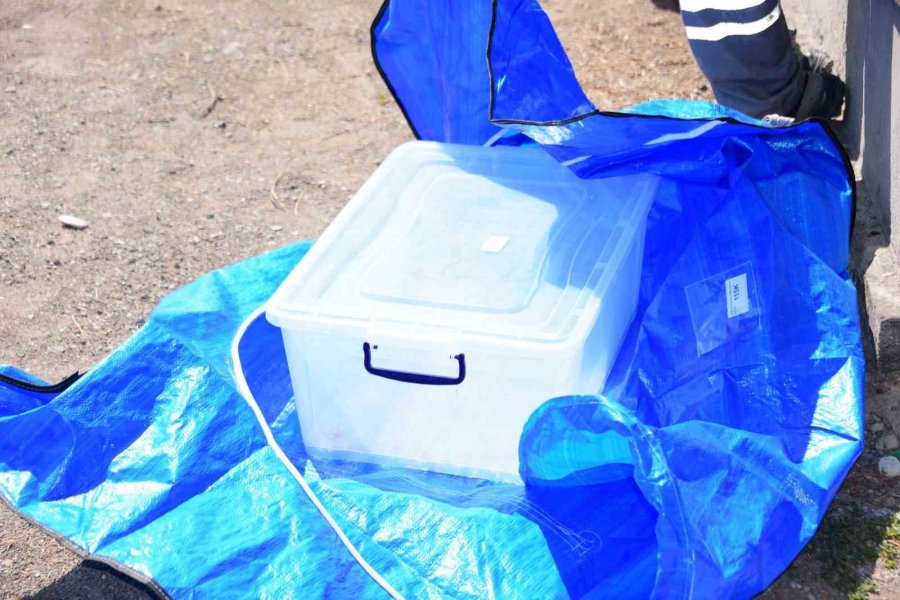 Yürekleri Burkan Cenaze: Kemikleri Plastik Kutunun İçerisinde Getirildi