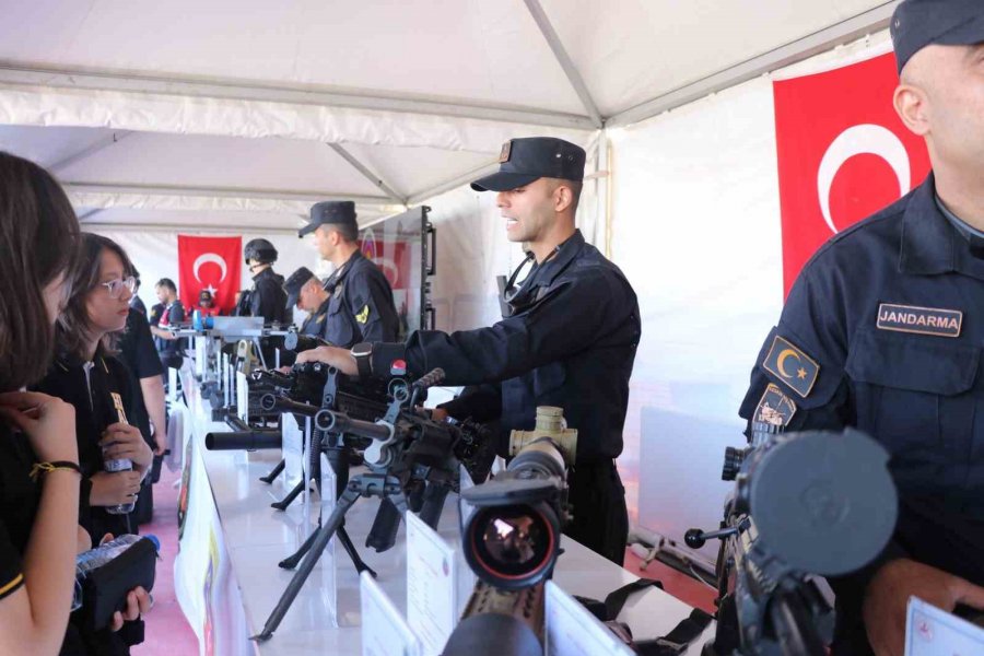 Aksaray’da Bilim Festivali Coşkuyla Başladı