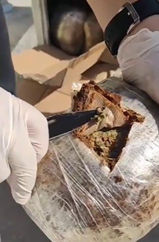 Çamaşır Makinesinden Uyuşturucu Çıktı