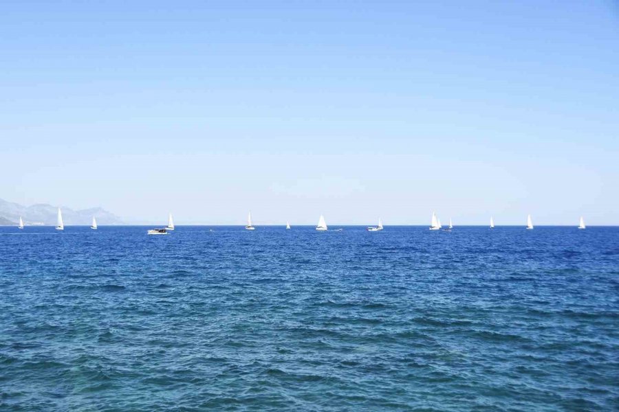 Likya Cup Yelkenli Yat Yarışları Başladı