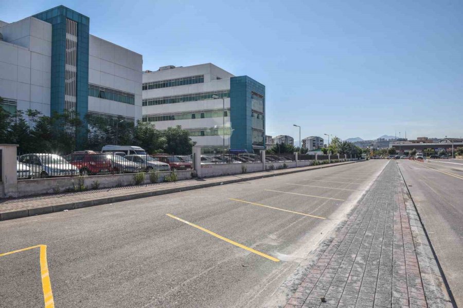 Kepez Devlet Hastanesine Yeni Otopark