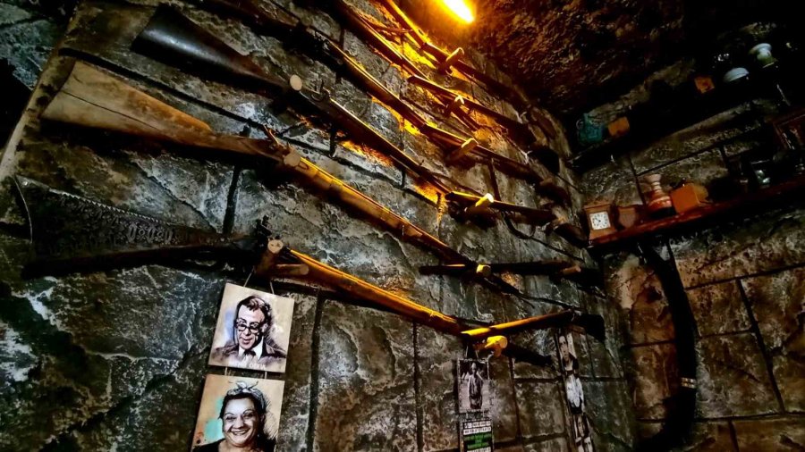 Antikacı Değil, Çorbacı