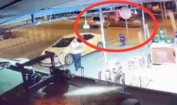 Esnafın Uyardığı Aynı Noktada Yine Kaza: 2 Yaralı