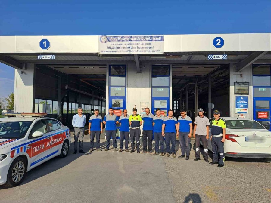 Jandarmadan Araç Muayene Personeline Trafik Eğitimi