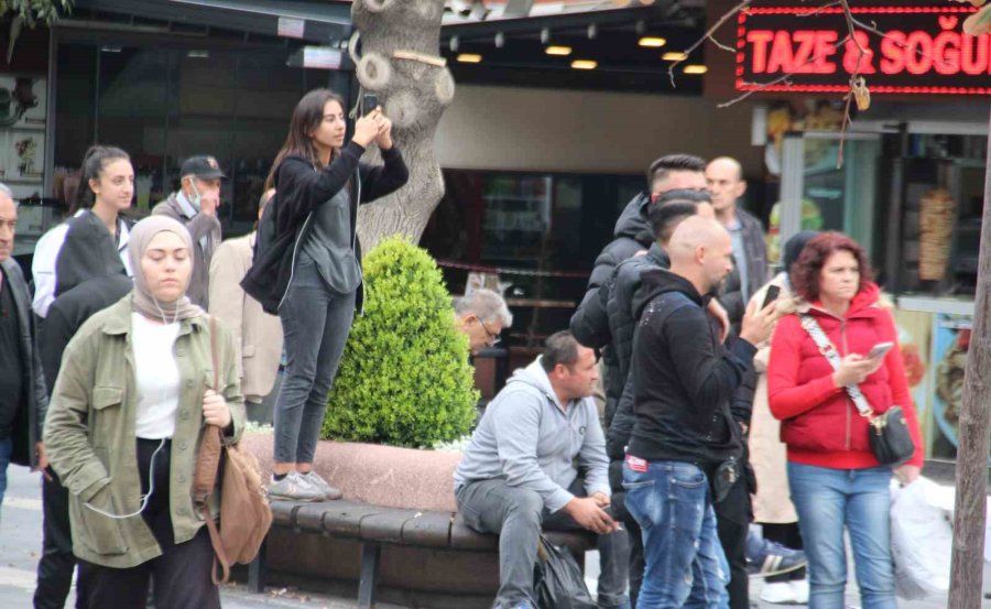 Vatandaşın Bomba Merakı ’pes’ Dedirtti