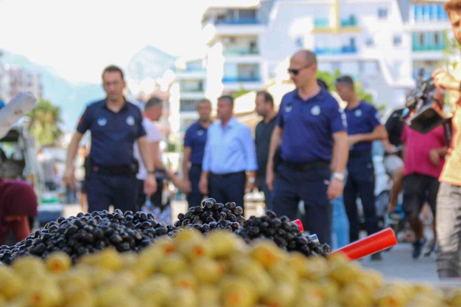 Seyyar Pazarcı Denetimine Çıkan Oda Başkanını Şoke Eden Manzara