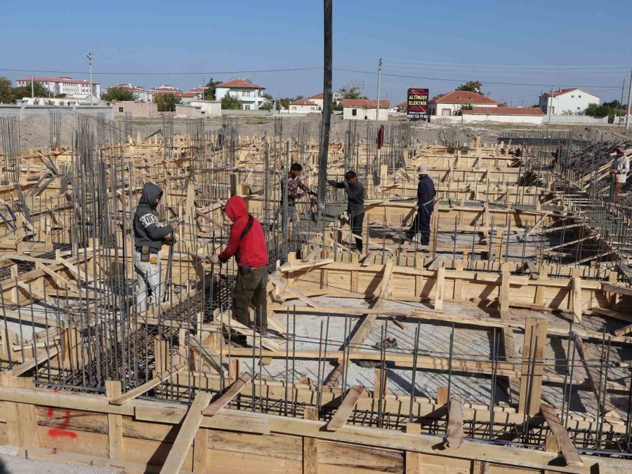 Sultanhanı’nda 112 Acil Ve Aile Sağlığı Merkezinin Temeli Atıldı