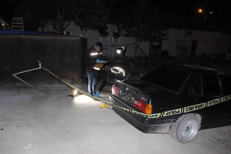 Karaman’da Kahve İçerken Silahlı Saldırıya Uğrayan Kişi Ağır Yaralandı