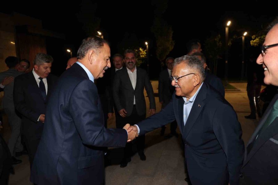 Büyük Kongre Öncesi Kayseri Zirvesi