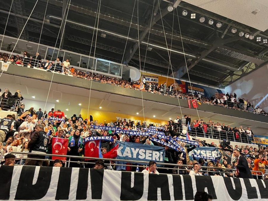 Başkan Büyükkılıç, Ak Parti Büyük Kongresi’ne Katıldı