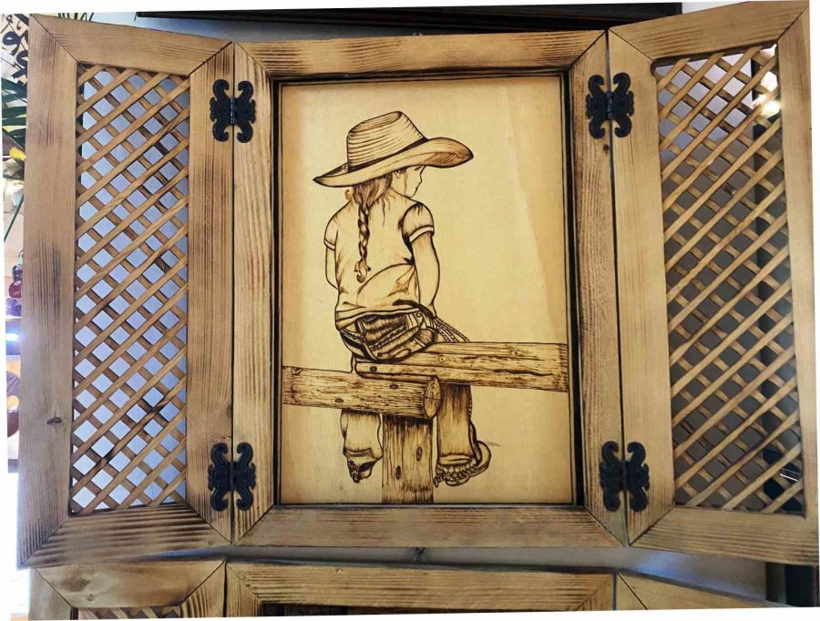 Ahşap Yakma Sanatında 56 Yılı Geride Bıraktı