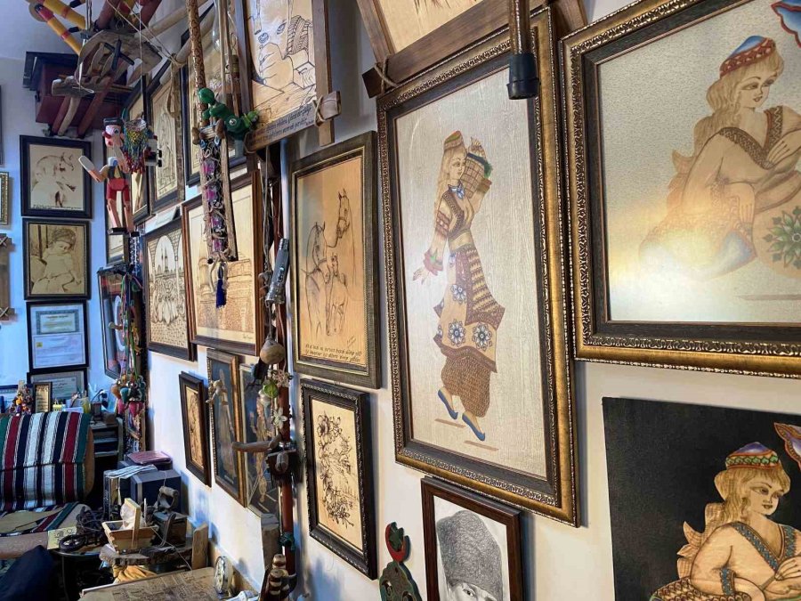 Ahşap Yakma Sanatında 56 Yılı Geride Bıraktı