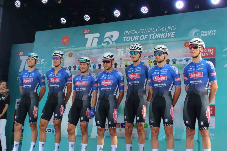 Cumhurbaşkanlığı Türkiye Bisiklet Turu’nda Alanya-antalya Etabının Startı Verildi