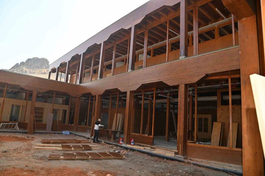 Selçuklu Belediyesi Yatırımlarla Sille’ye Değer Katmaya Devam Ediyor