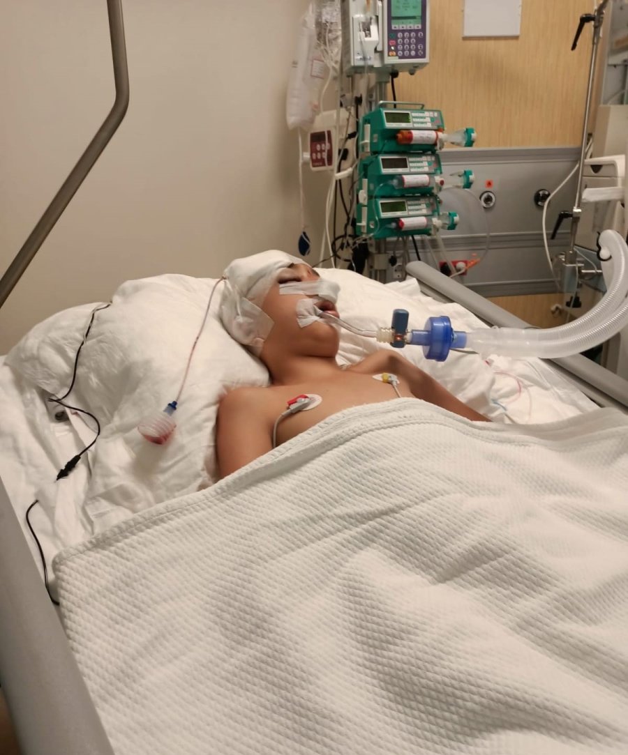 Okula İlk Kez Bisikletle Gitmek İstedi, Ölümden Döndü