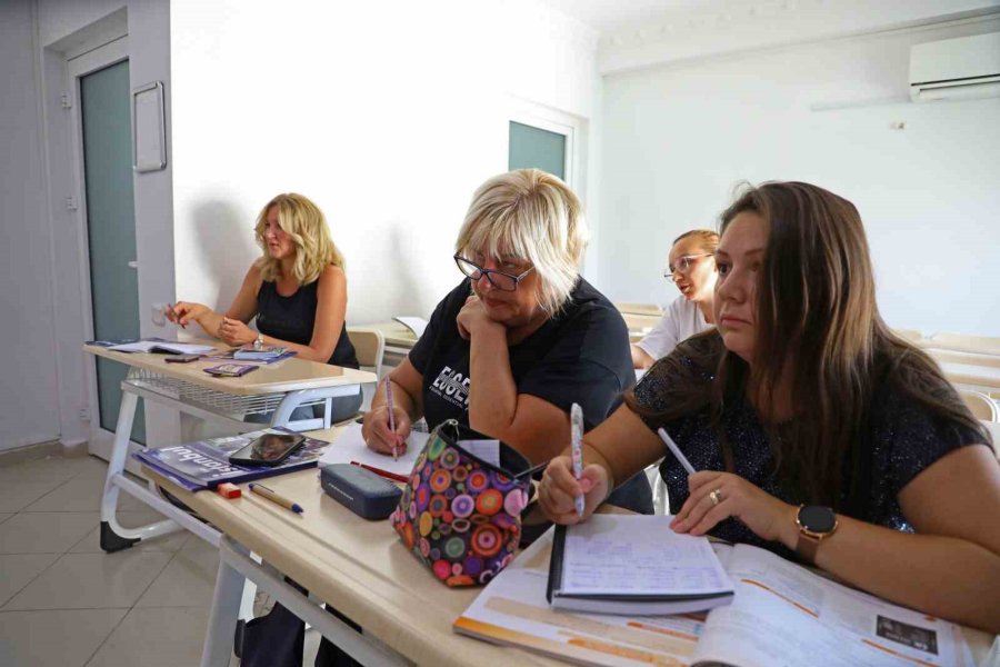 Atasem’in Aşçılıktan El Sanatlarına Yüzlerce Kursu Başladı