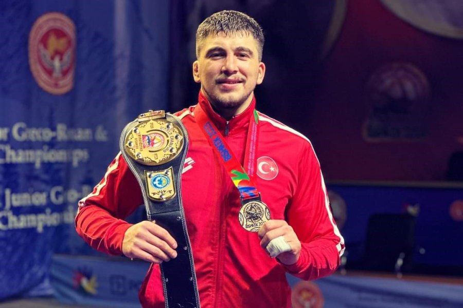 Dünya Şampiyonu Ahmet Talha Kacur’un Hedefi Olimpiyatlarda Altın Madalya Kazanmak
