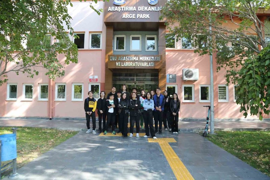 Lise Öğrencileri Erü’yü Ziyaret Etti
