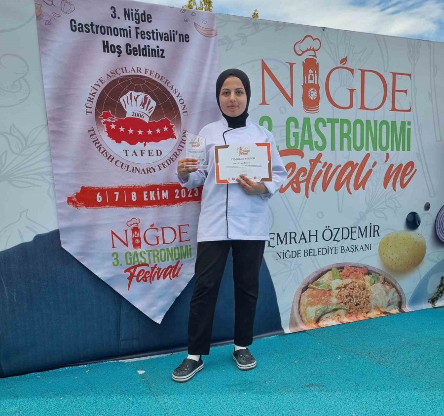 Kayü Aşçılık Programı Öğrencileri, Adana Ve Niğde’deki Yarışmalardan Derecelerle Döndü