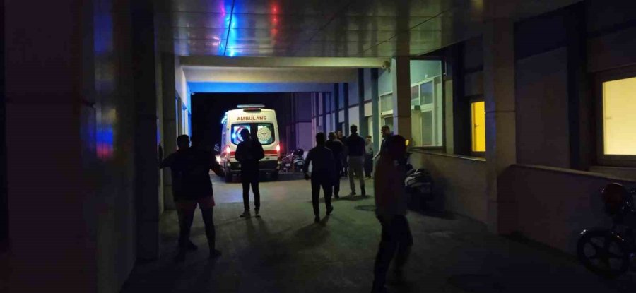 İki Aile Kavgasında Silahlar Çekildi, Ortalık Savaş Alanına Döndü: 10’un Üzerinde Yaralı