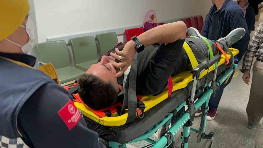 Aksaray’da 5 Araçlı Zincirleme Kaza: 3 Yaralı