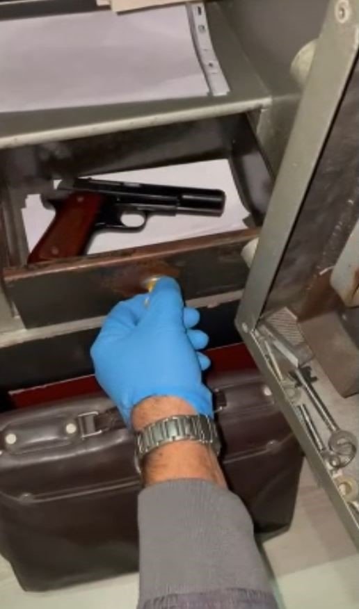 Antalya’da Silahlı Suç Örgütüne Operasyon: 19 Kişi Tutuklandı